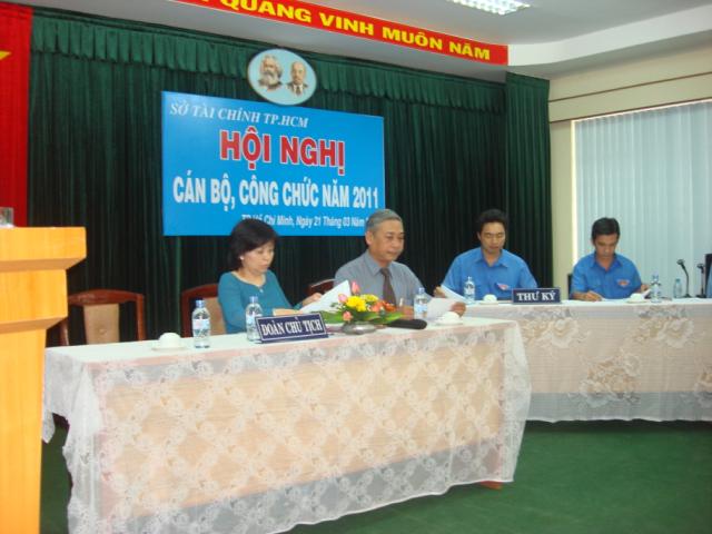 Đoàn Chủ tịch hội nghị